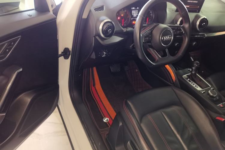 Used Audi Q2L 2022 35 TFSI Progressive Dynamic Edition
