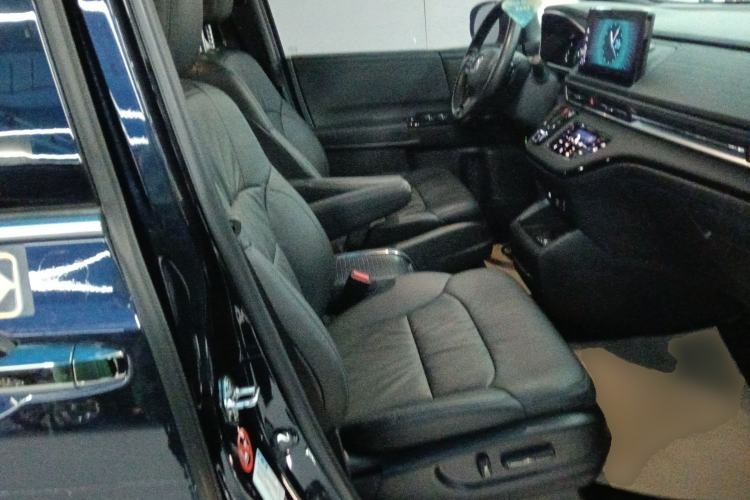 Used Honda Odyssey 2024 2.0L eHEV Sharp·Luxury Edition
