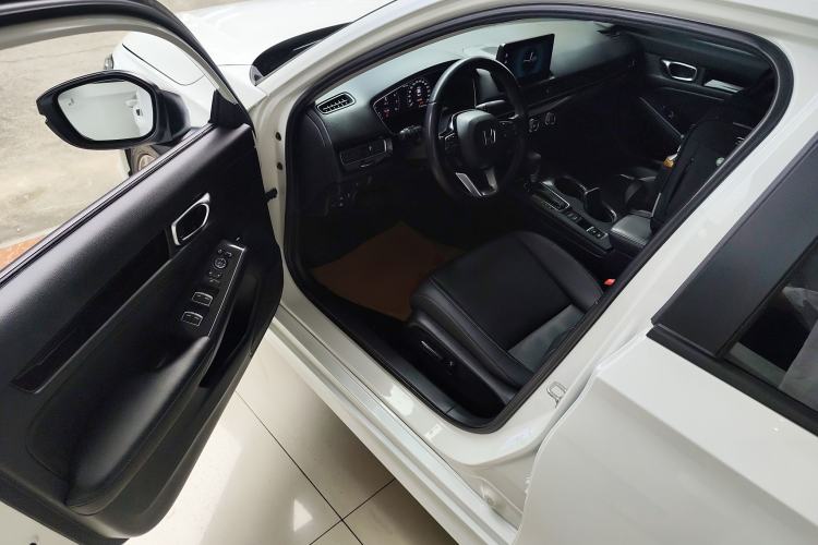 Used Honda Civic 2022 240TURBO CVT Dynamic Control Version
