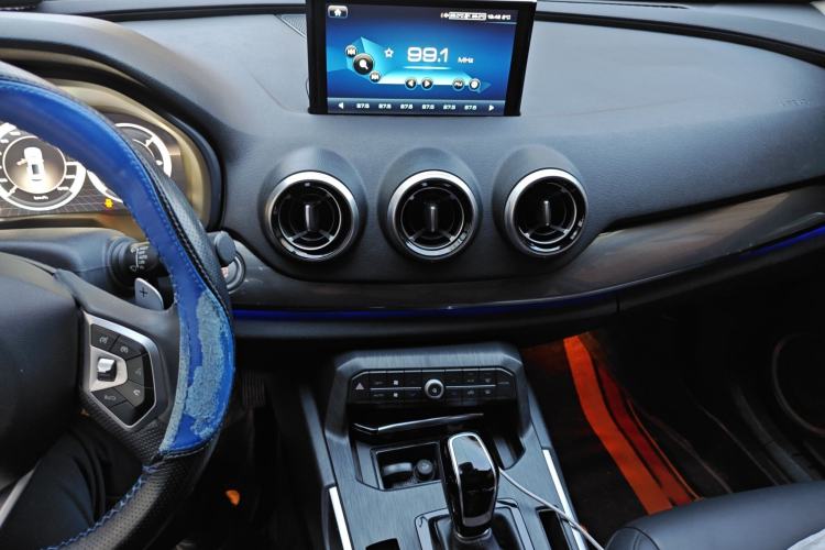 Used Wey VV7 2017 2.0T Ultra-Luxury Version