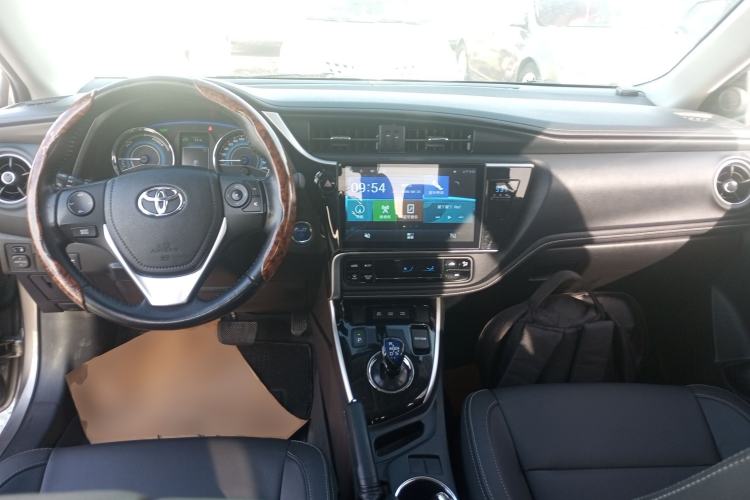 Used Toyota Corolla 2017 Revised Dual-Engine 1.8L E-CVT Elite Edition