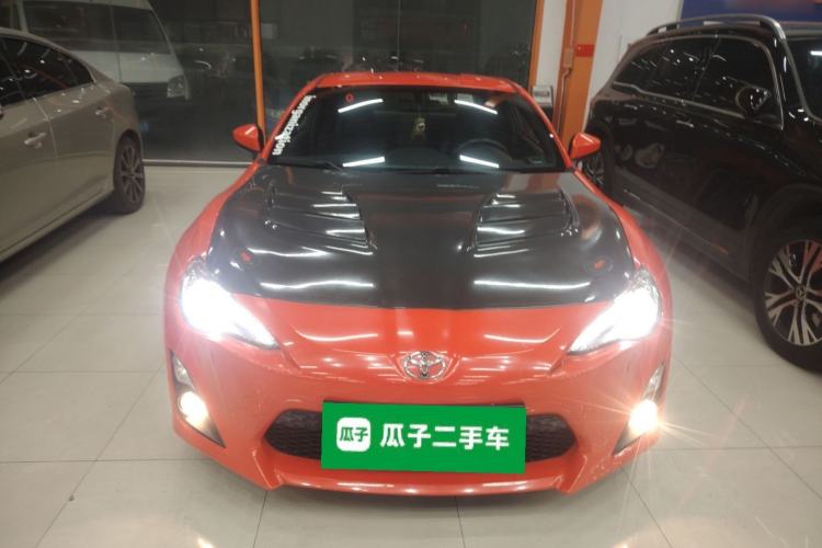 Used Toyota 86 2013 2.0L Automatic Luxury Version
