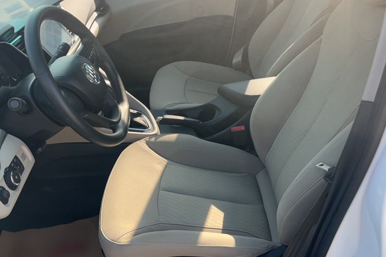 Used Buick GT 2017 15N Automatic Entry-Level Trim
