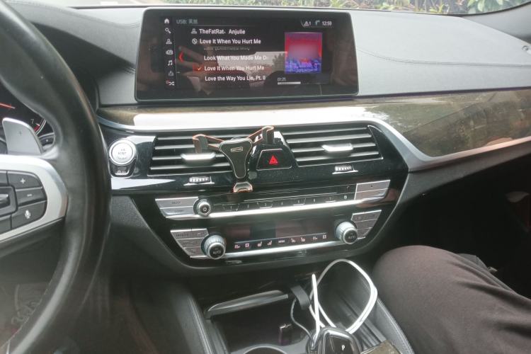 Used BMW 5 Series 2018 Restyled 530Li Luxury Edition M Sport Package
