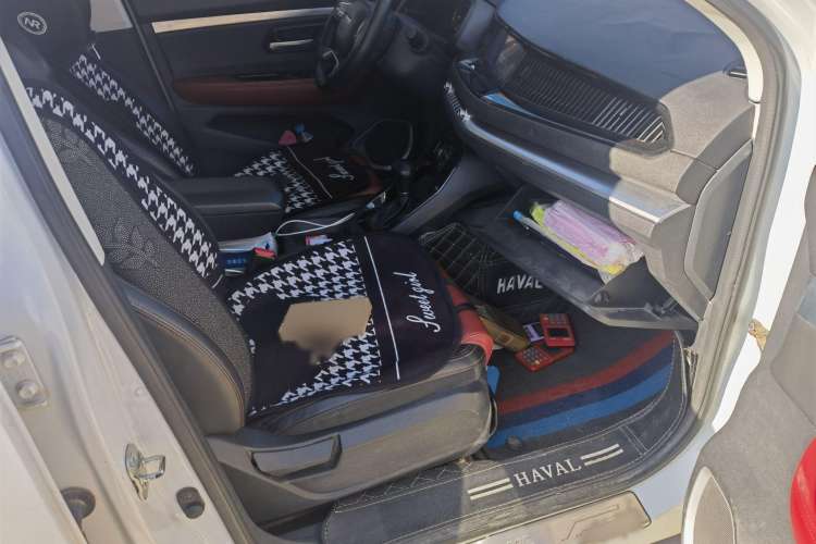 Used Haval H2s 2018 Red-Label 1.5T Dual-Clutch Fashion Edition