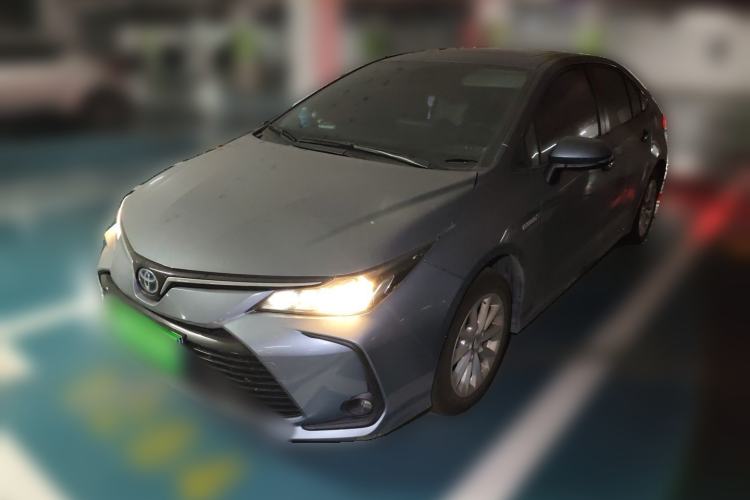 Used Toyota Corolla 2021 Dual-Motor 1.8L E-CVT Elite Edition
