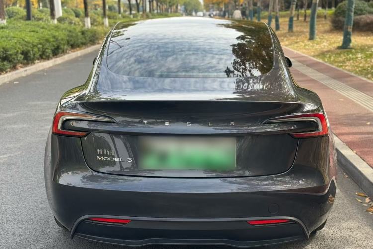 Used Tesla Model 3 2023 Rear-Wheel-Drive Version