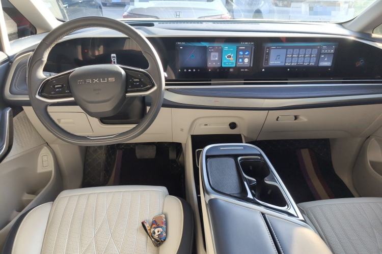 Used SAIC MAXUS G90 2023 2.0T Xingyun 7-Seater Version
