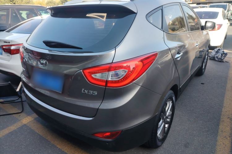 Used Hyundai ix35 2013 2.0L Automatic Two-Wheel Drive Smart GLS China IV Standard