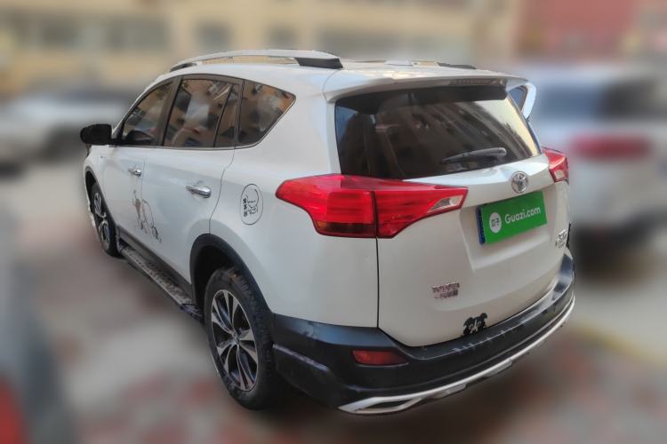 Used Toyota RAV4 2015 2.5L Automatic 4x4 Elite Edition
