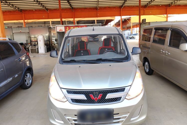 Used Wuling Rongguang V 2016 1.5L Practical Version
