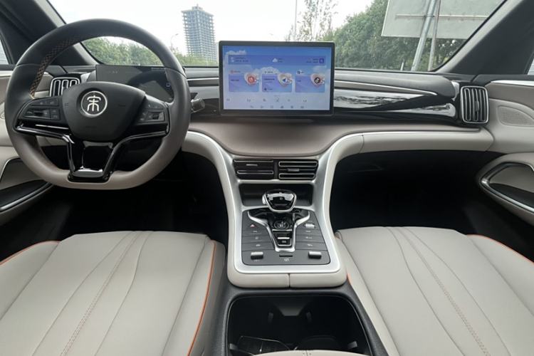 Used BYD Song Pro New Energy 2023 Champion Edition DM-i 71KM Beyond Model
