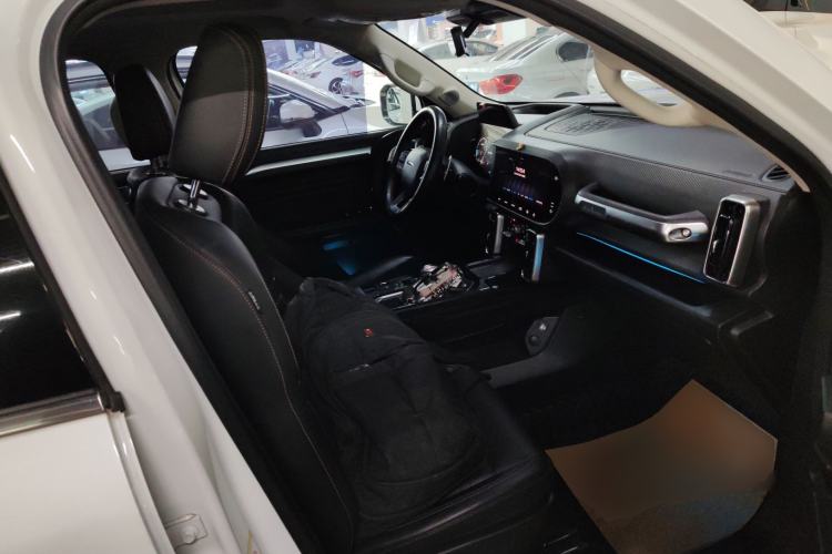 Used Haval DARGO 2021 2.0T DCT Two-Wheel Drive Chinese Mastiff Edition