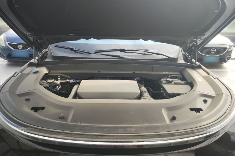 Used Li Auto L8 2024 PRO Model
