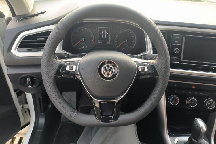 Used Volkswagen T-ROC 2020 280TSI DSG Two-Wheel-Drive Elite Version
