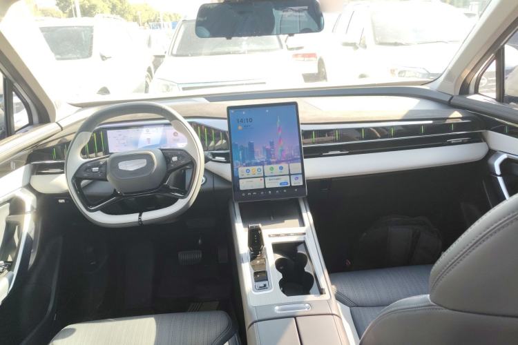 Used Geely Auto FX11 2024 1.5TD DCT Prestige Edition