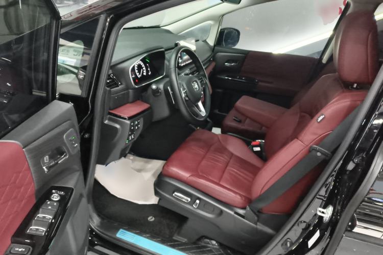 Used Honda Elysion 2024 2.0L eHEV Ultimate Edition