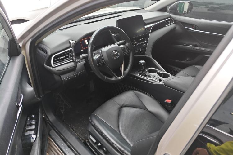 Used Toyota Camry 2021 2.5G Luxury Edition