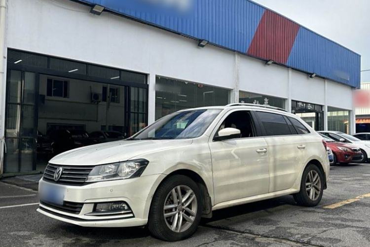 Used Volkswagen Gran Lavida 2015 230TSI DSG Comfort Edition
