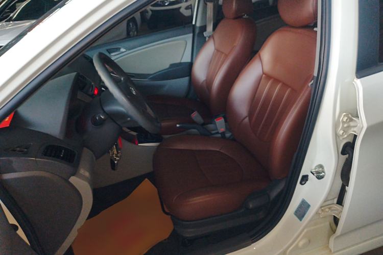 Used Hyundai Verna 2014 1.4L Manual Smart GLS Trim
