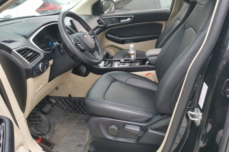 Used Ford Edge 2020 EcoBoost 245 Two-Wheel-Drive Titanium 5-Seater
