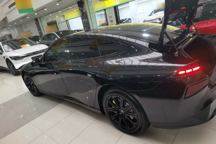 Used XPeng P7 2022 562E Performance Edition
