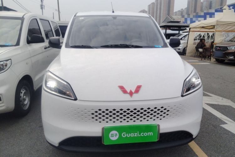 Used Wuling Hongguang New Energy 2025 Extended-Range Hybrid 50KM Comfort Version
