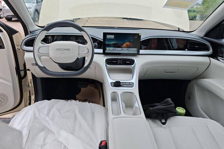 Used  Geome 2025 310km Youth Edition
