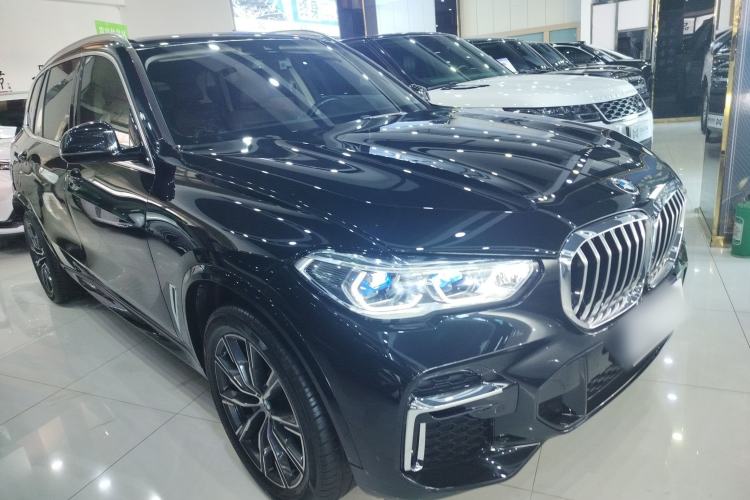 Used BMW X5 2022 Restyled xDrive 30Li Luxury Version M Sport Package