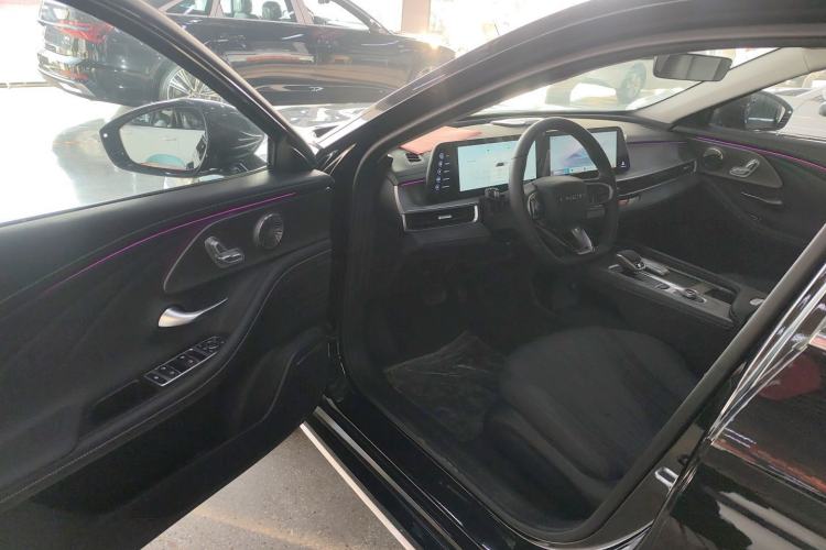 Used Chery Fengyun A8 2024 127 ZHU FENG Version
