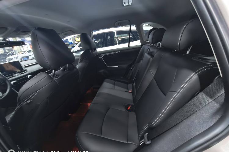 Used Toyota Wildlander 2020 2.0L CVT Two-Wheel Drive Leading Edition
