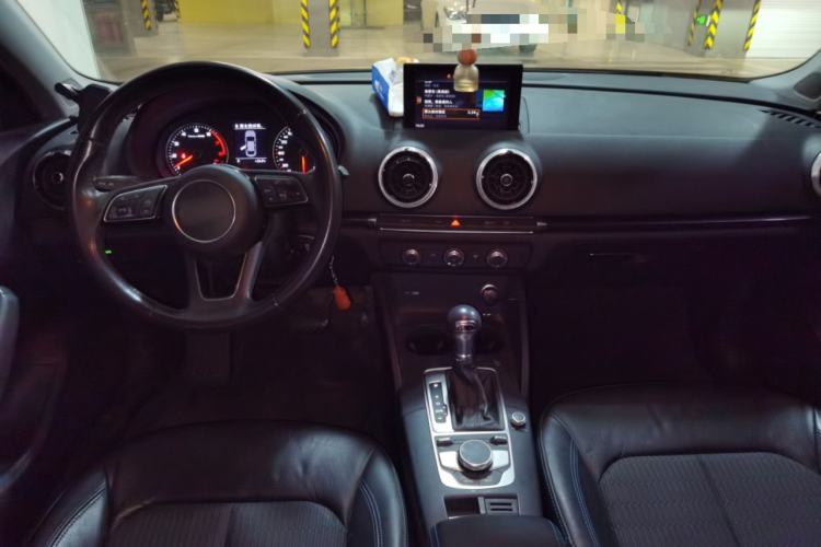 Used Audi A3 2018 30th Anniversary Edition Limousine 35 TFSI Fashion Model
