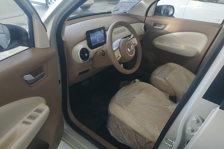 Used Wuling Hongguang MINIEV 2025 Four-Door Version Advanced Edition
