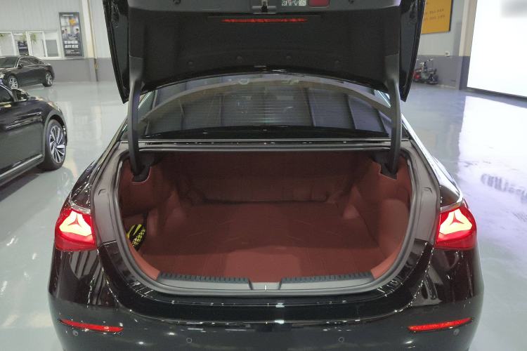 Used Mercedes-Benz E-Class 2025 E 300 L Luxury Model