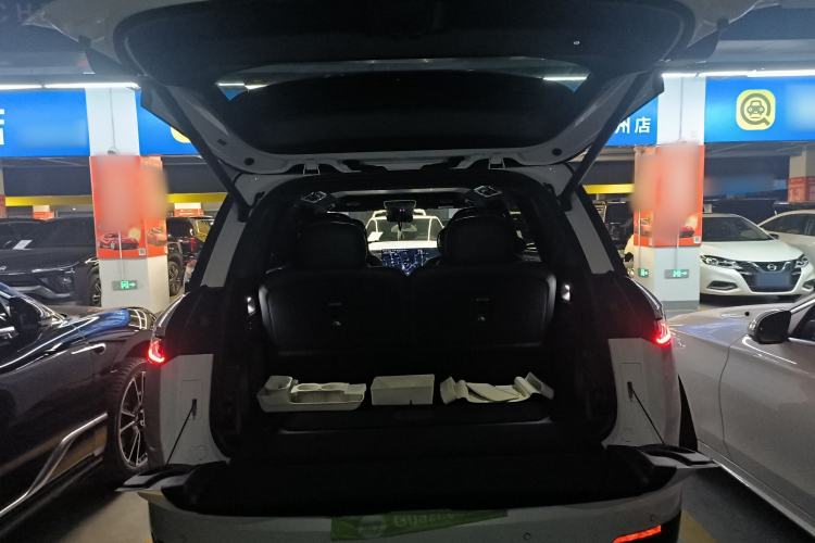 Used Lynk & Co 900 2025 1.5T Ultra
