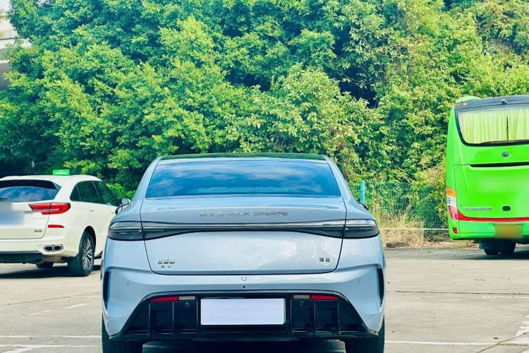 Used BYD Seal 2022 550 km Standard Range Rear-Wheel Drive Prestige Version
