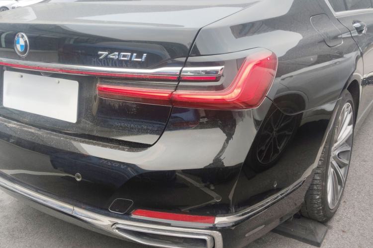 Used BMW 7 Series 2021 730Li Luxury Package
