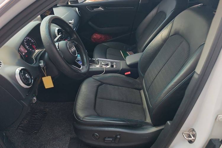 Used Audi A3 2017 Sportback 35 TFSI Fashion Model
