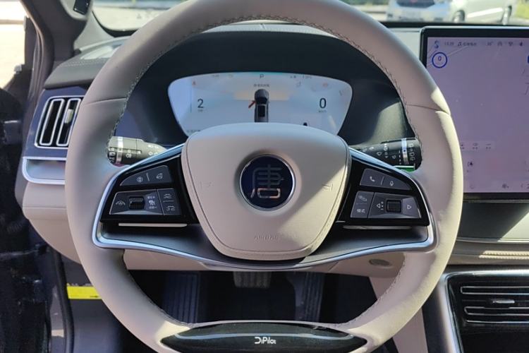 Used BYD Tang New Energy 2024 EV Champion Edition 600KM Deluxe Model
