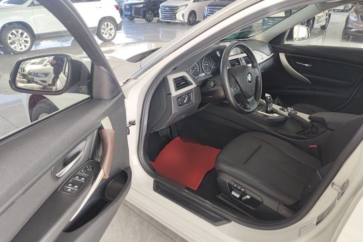 Used BMW 3 Series 2016 320Li Fashion Model
