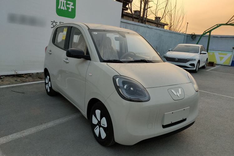 Used Wuling Hongguang MINIEV 2025 Four-Door Version Advanced Edition
