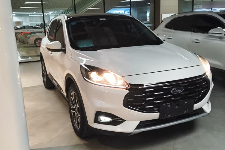 Used Ford Escape 2020 EcoBoost 245 4x4 Enjoyment Model