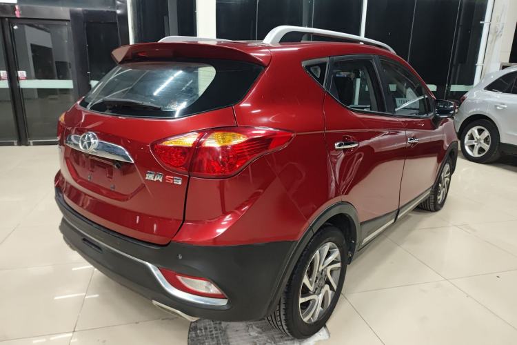 Used  Refine S3 2016 1.5L Manual Luxury Smart Premium Edition
