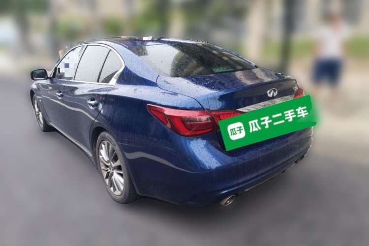 Used Infiniti Q50L 2018 2.0T Enjoyment Version China VI Standard
