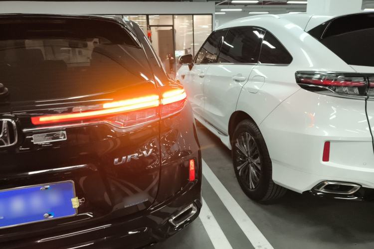 Used Honda UR-V 2020 370TURBO Four-Wheel Drive Premium Edition
