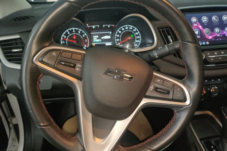 Used Chevrolet Monza 2020 Light Hybrid Redline 320T Dual-Clutch Joyful Edition
