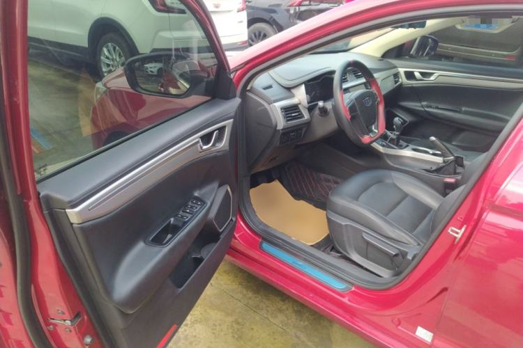 Used Geely Auto Emgrand GL 2017 1.8L Manual Elite Model
