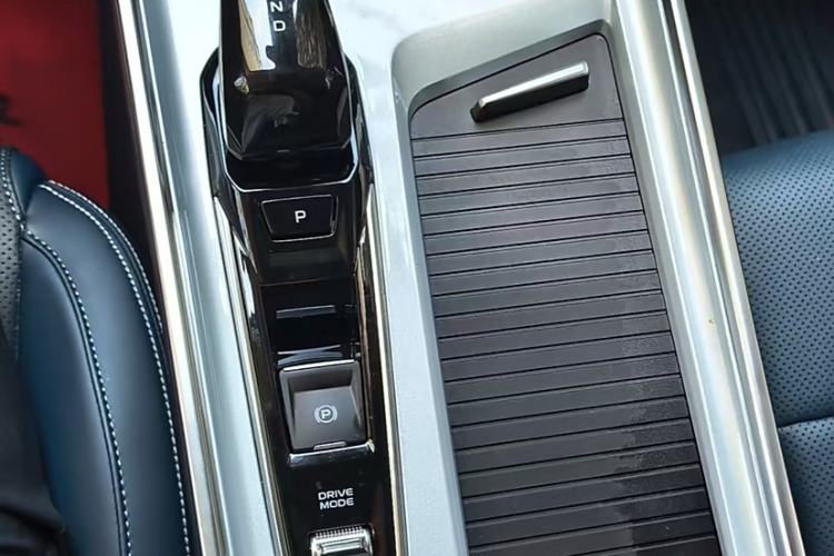 Used Geely Auto Jiajie 2025 1.5TD DCT Pengcheng Edition
