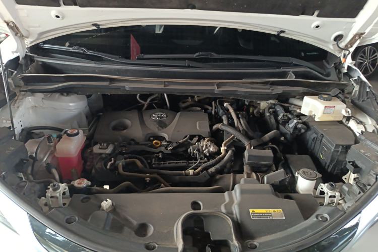 Used Toyota Granvia 2022 2.5L Hybrid Flagship Edition
