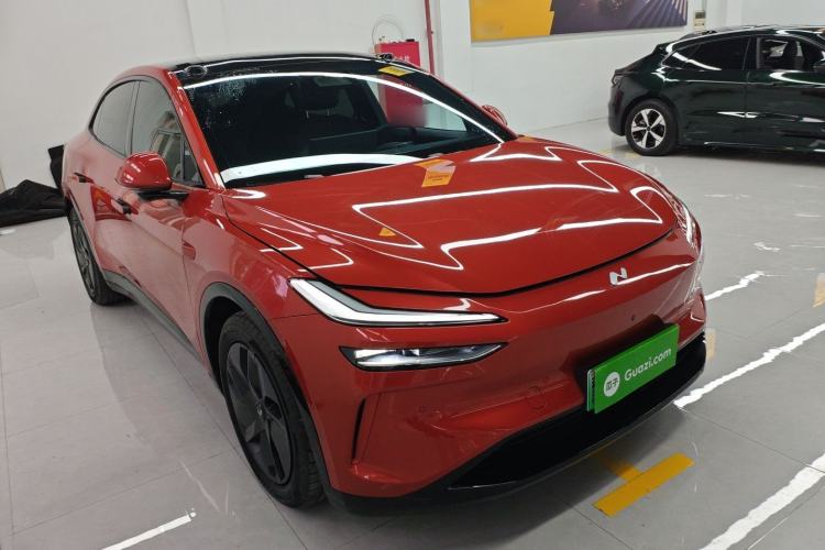 Used ONVO L60 2024 60 kWh All-Wheel Drive